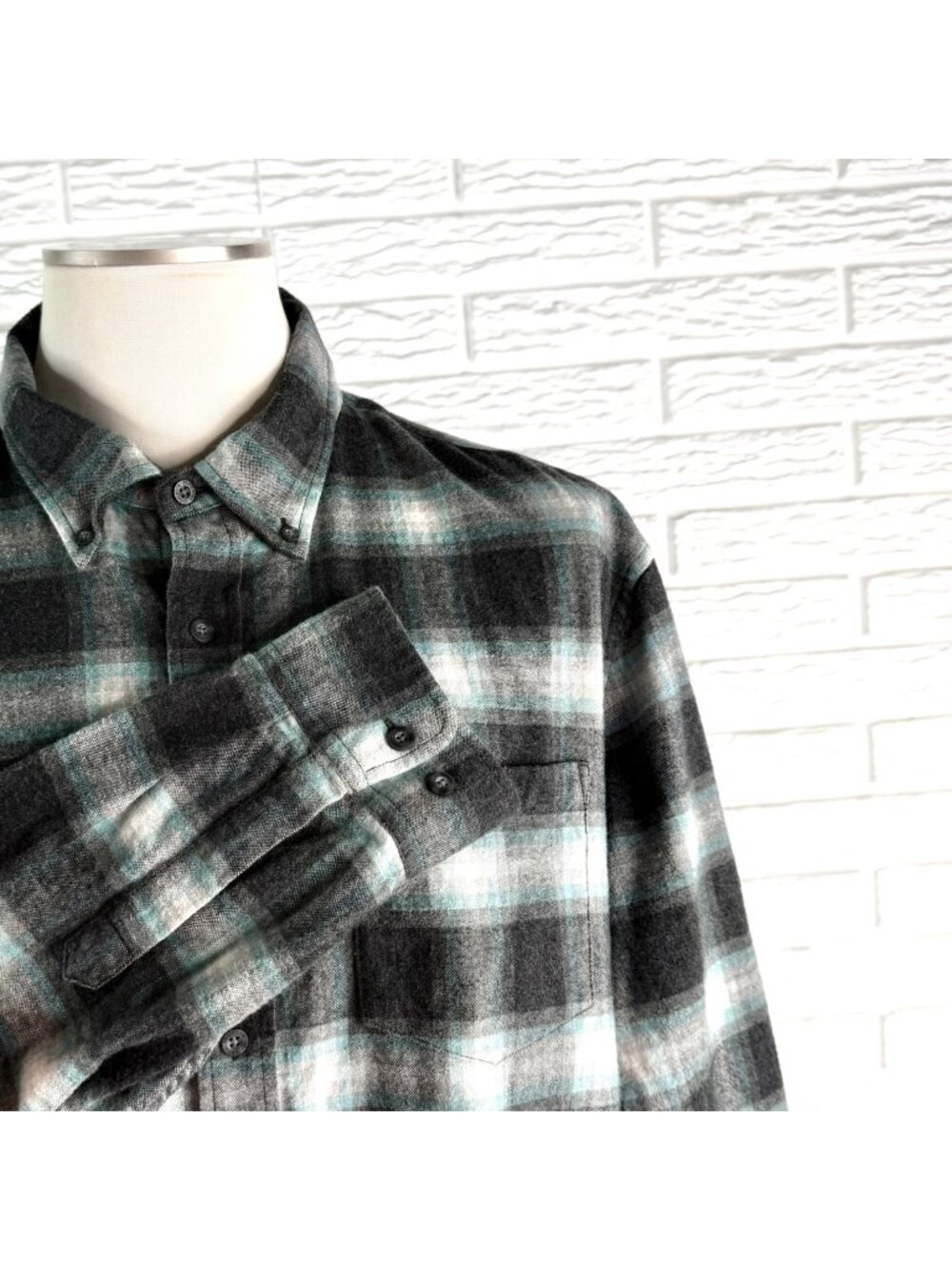 Pendleton Mens Plaid Flannel Button Down Shirt Classic Grey Shadow Ombre Size XL